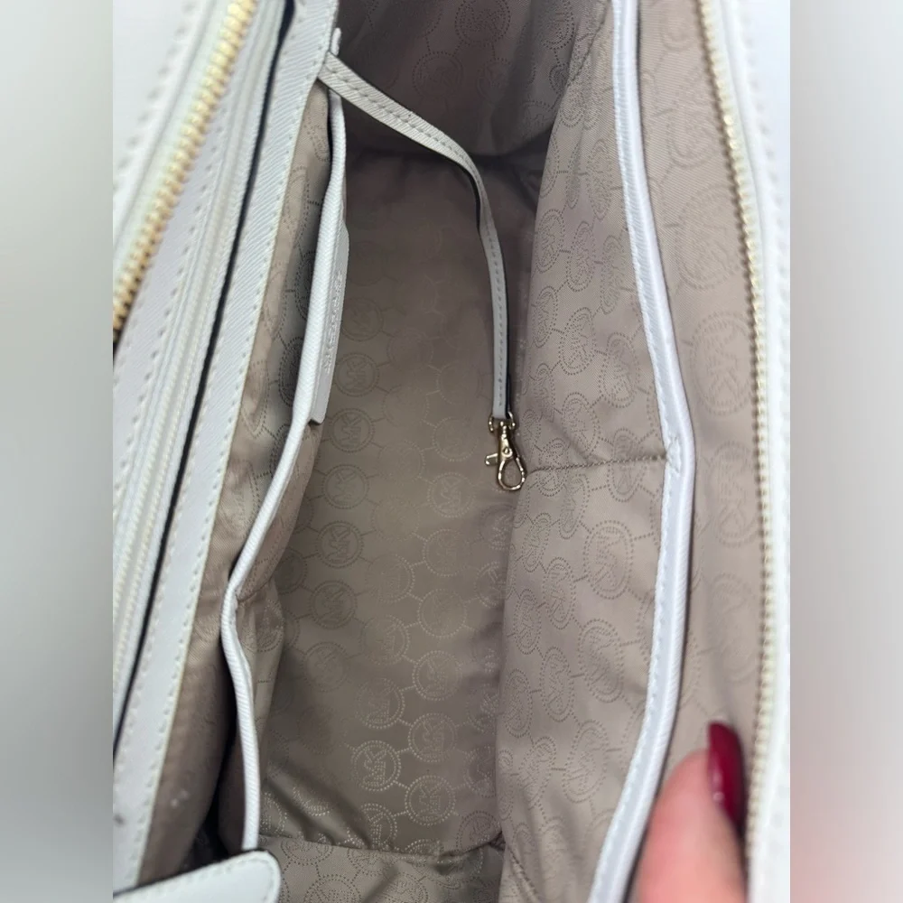 Michael Kors Selma White Saffiano Satchel With Dust Bag